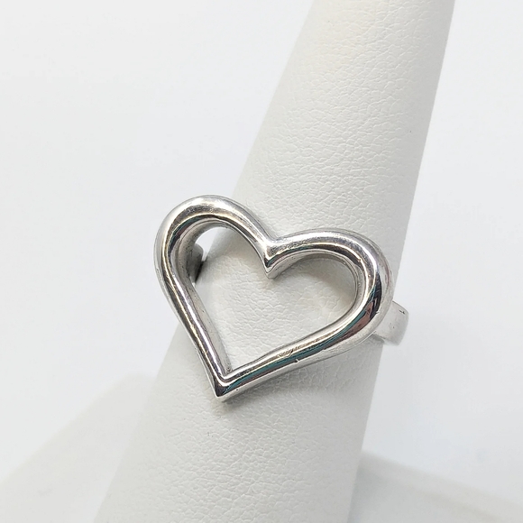 Vintage sterling silver solid genuine 925 heart outline cut out ring - Picture 2 of 5
